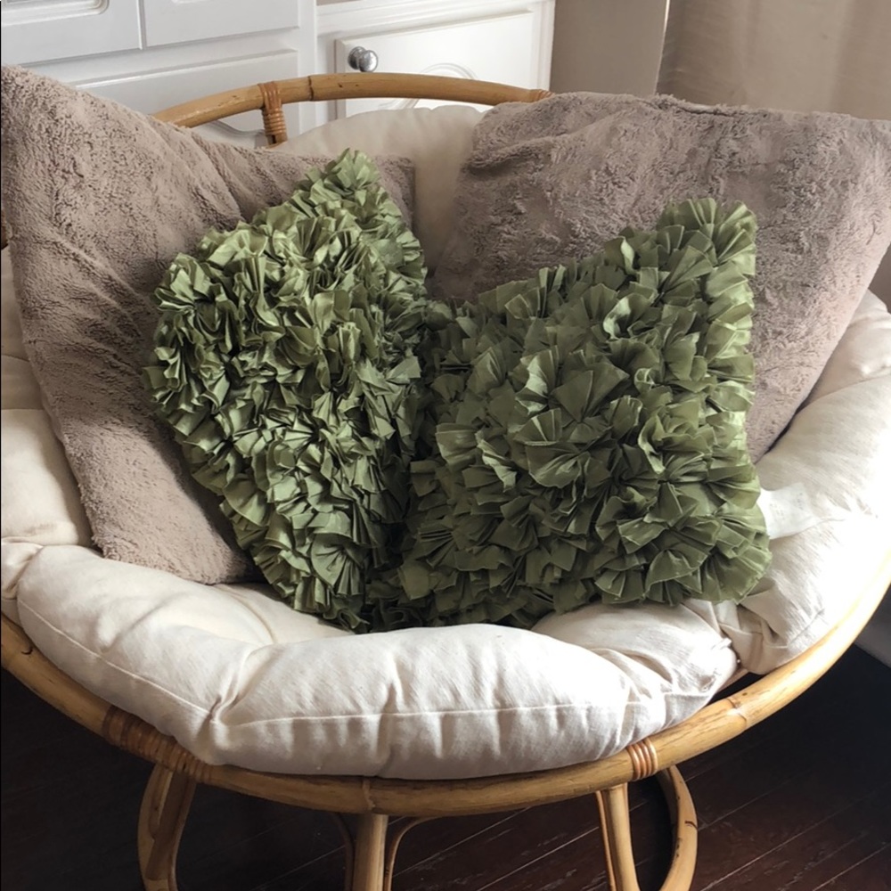 Funky green pillows (2)